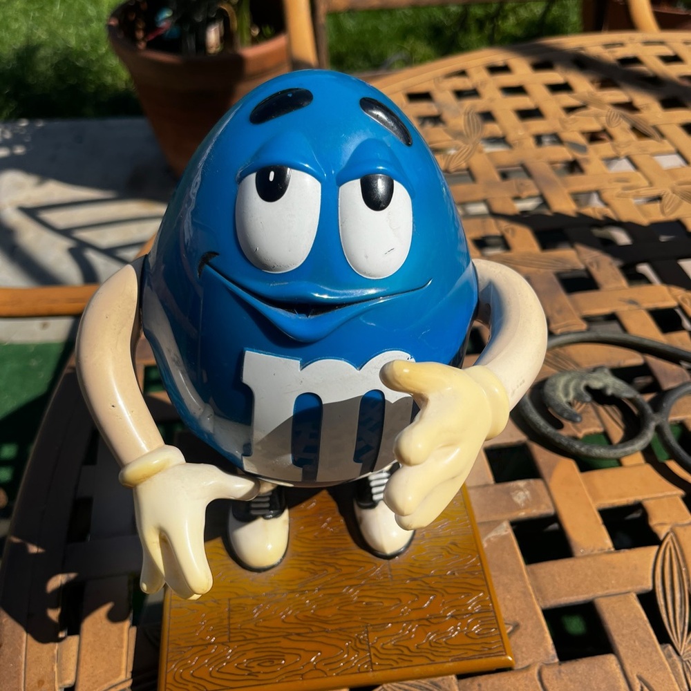 RARE M&M’s CANDY DISPENSER